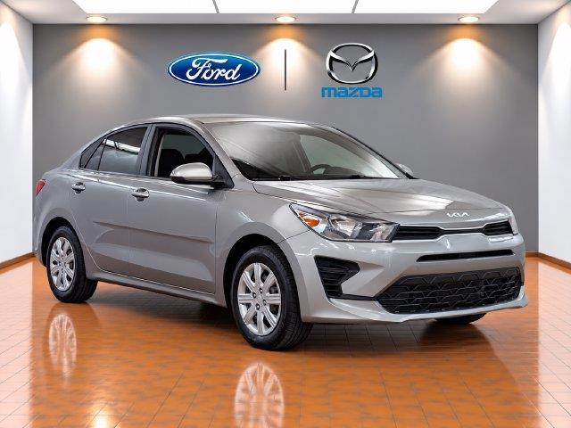 2023 Kia Rio - $13,000