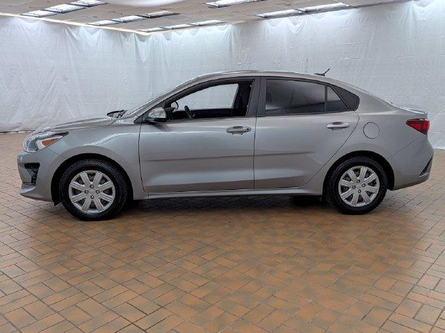 2023 Kia Rio - $13,000