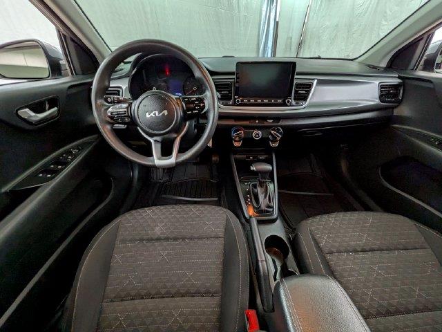 2023 Kia Rio - $13,000