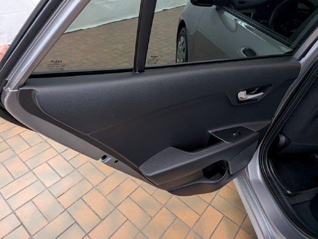 2023 Kia Rio - $13,000