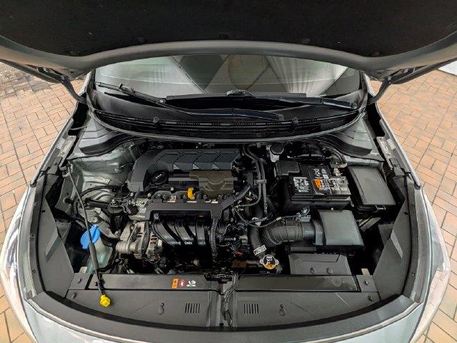 2023 Kia Rio - $13,000