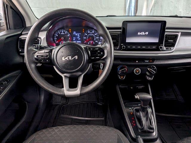 2023 Kia Rio - $13,000