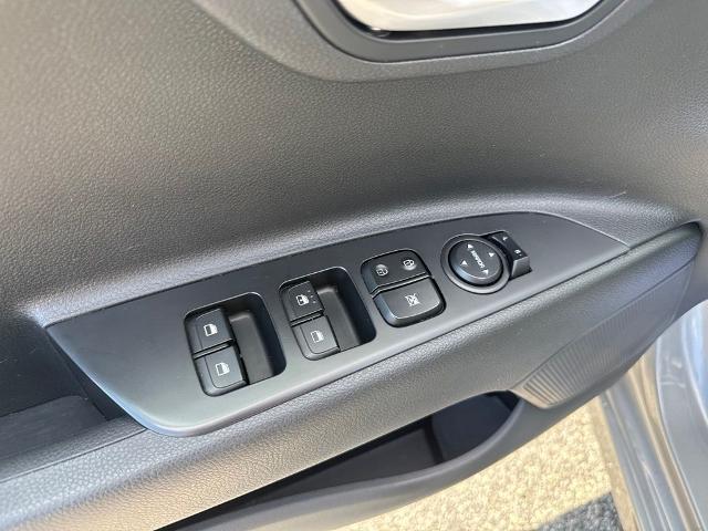 2023 Kia Rio - $17,704