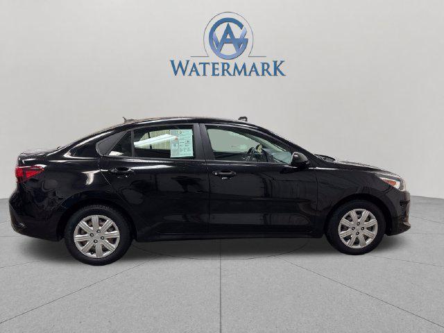 2021 Kia Rio - $11,360