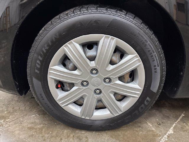 2021 Kia Rio - $11,360