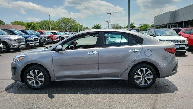 2023 Kia Rio S