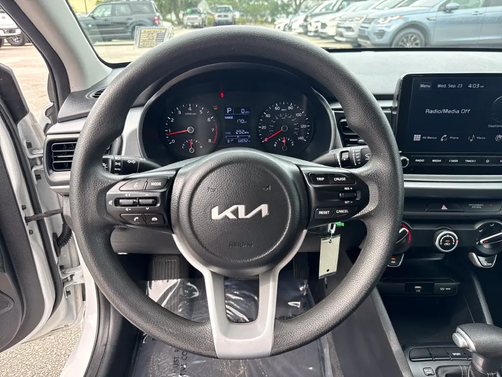 2023 Kia Rio - $14,900