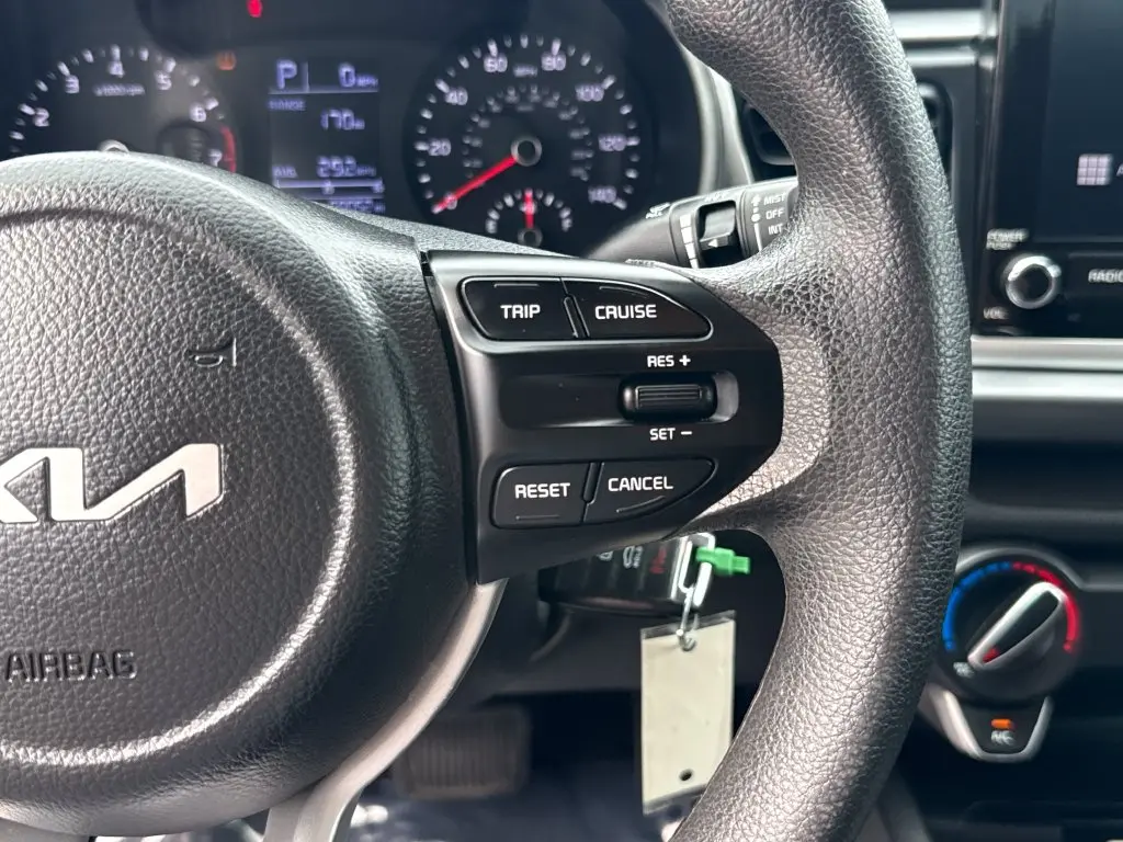 2023 Kia Rio - $14,900