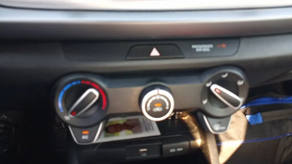 2023 Kia Rio S