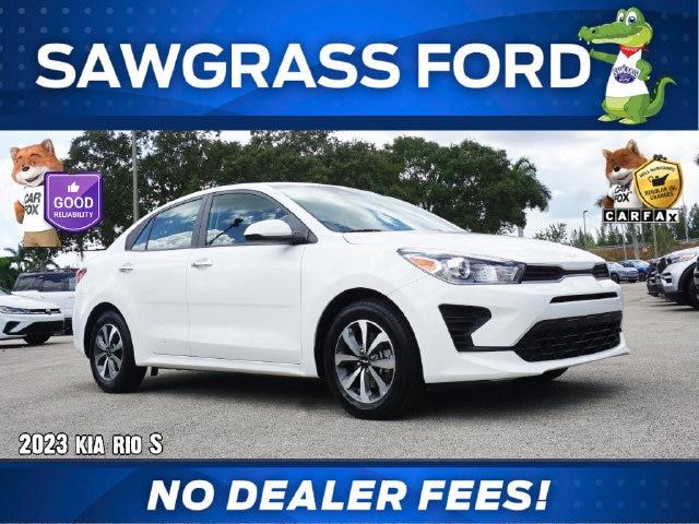 2023 Kia Rio - $12,900