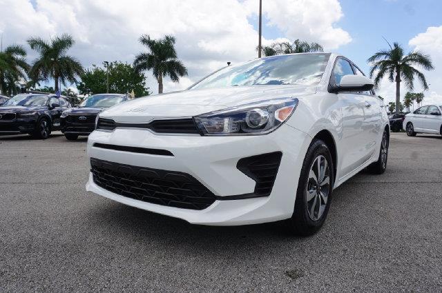 2023 Kia Rio - $12,900