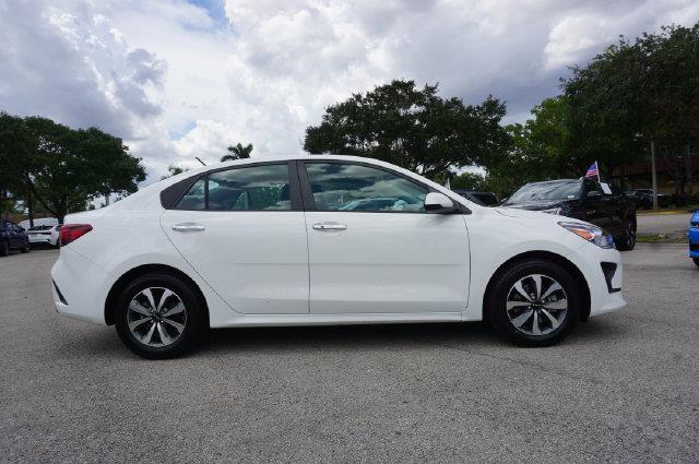 2023 Kia Rio - $12,900