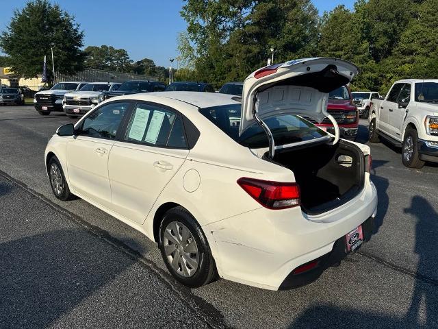 2020 Kia Rio - $11,457