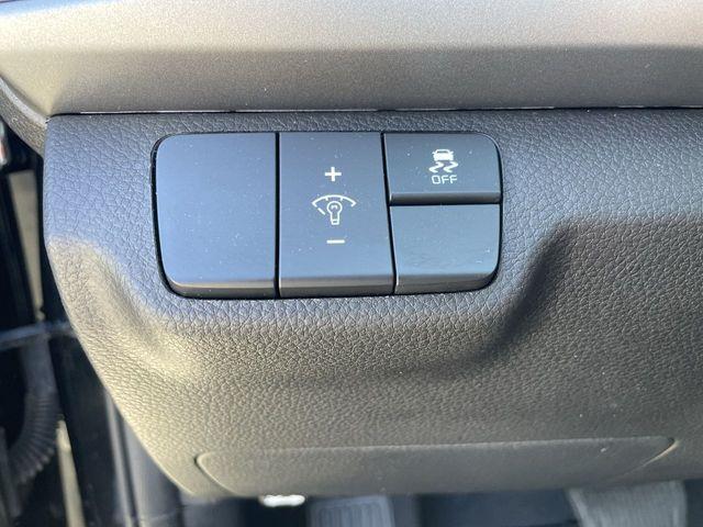 2023 Kia Rio - $16,267