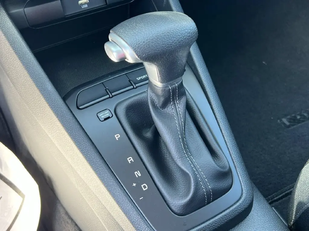 2023 Kia Rio - $16,480