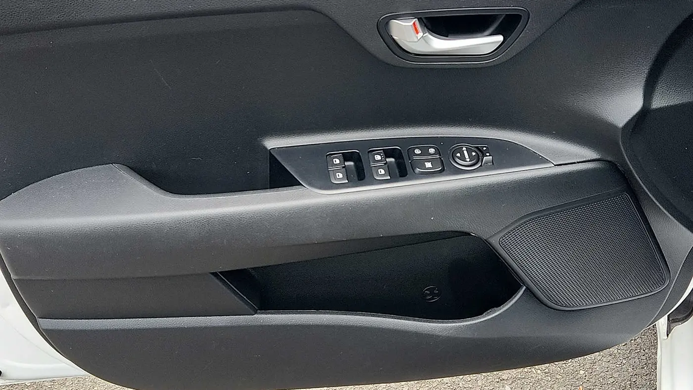 2020 Kia Rio 5-Door S