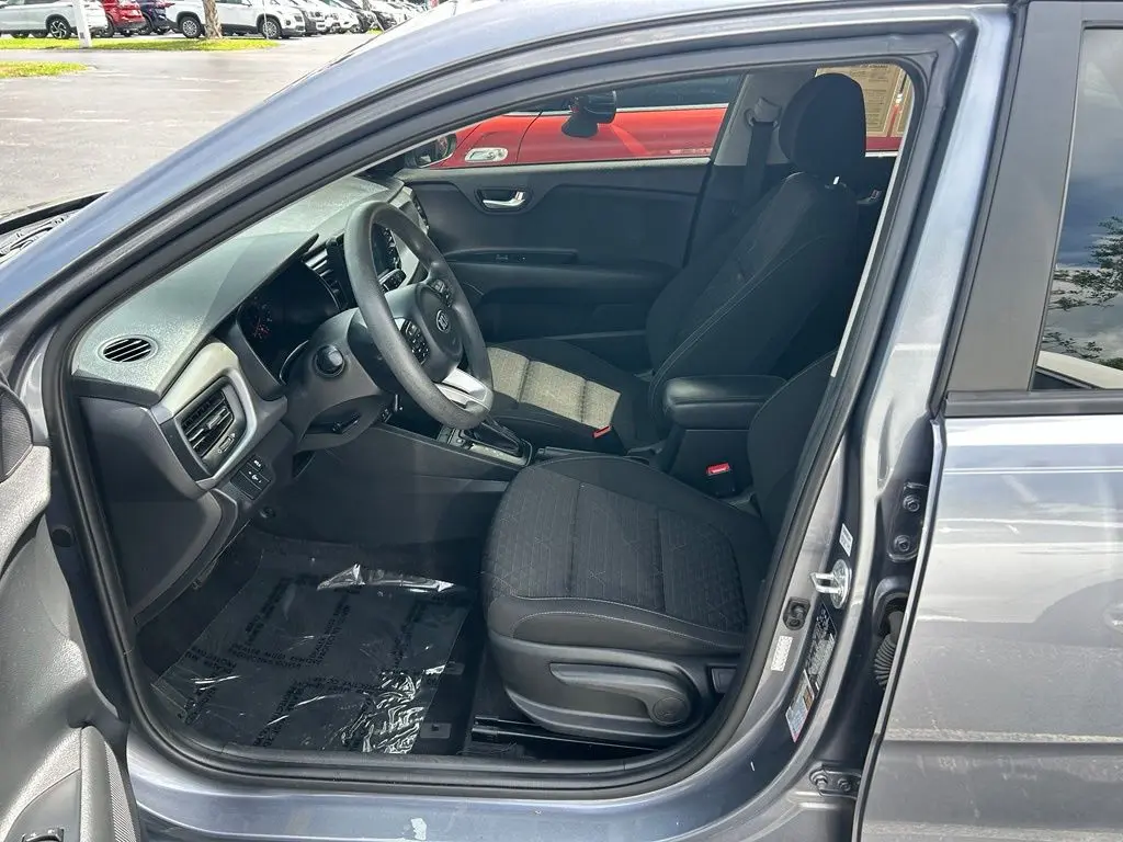 2020 Kia Rio - $10,131