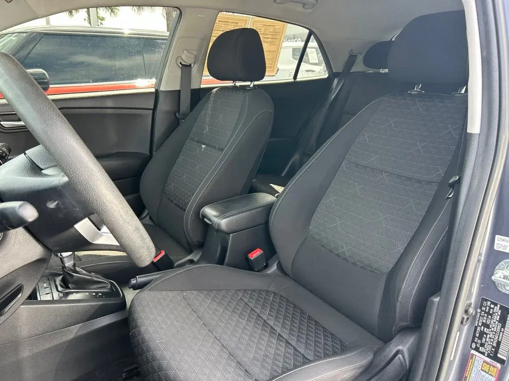 2020 Kia Rio - $10,131