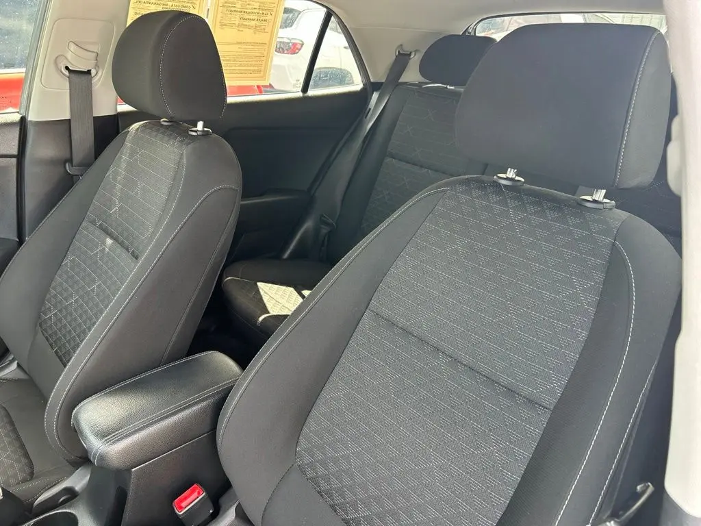 2020 Kia Rio - $10,131