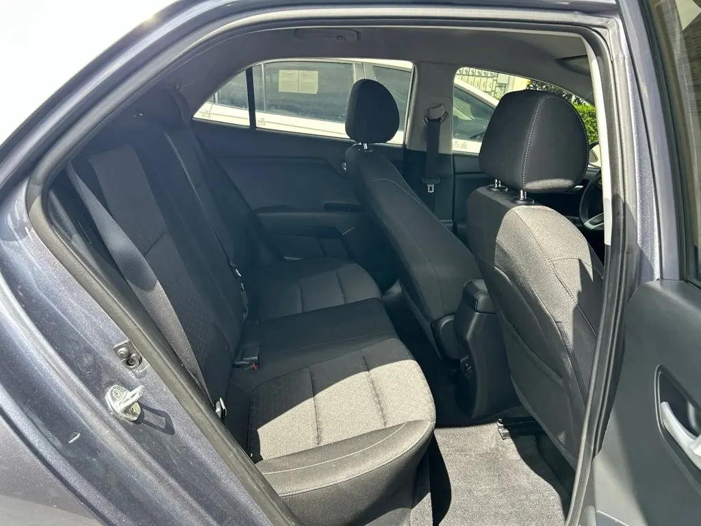 2020 Kia Rio - $10,131