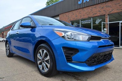 2023 Kia Rio 5-DOOR S 4DR Wagon