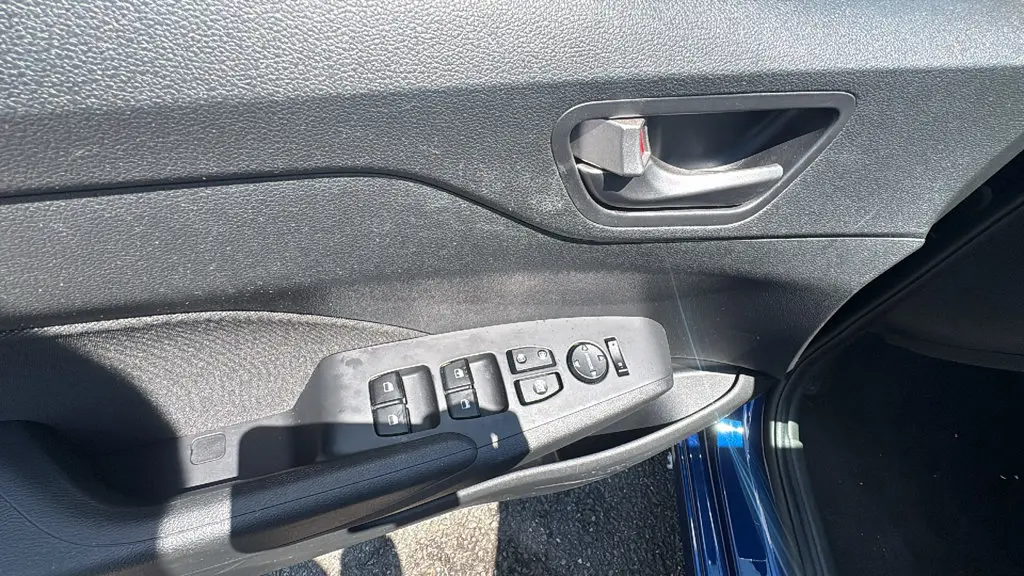 2022 Hyundai Accent - $14,990
