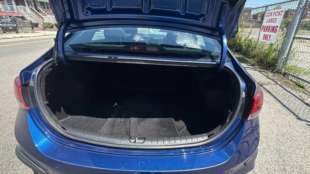 2022 Hyundai Accent - $14,990