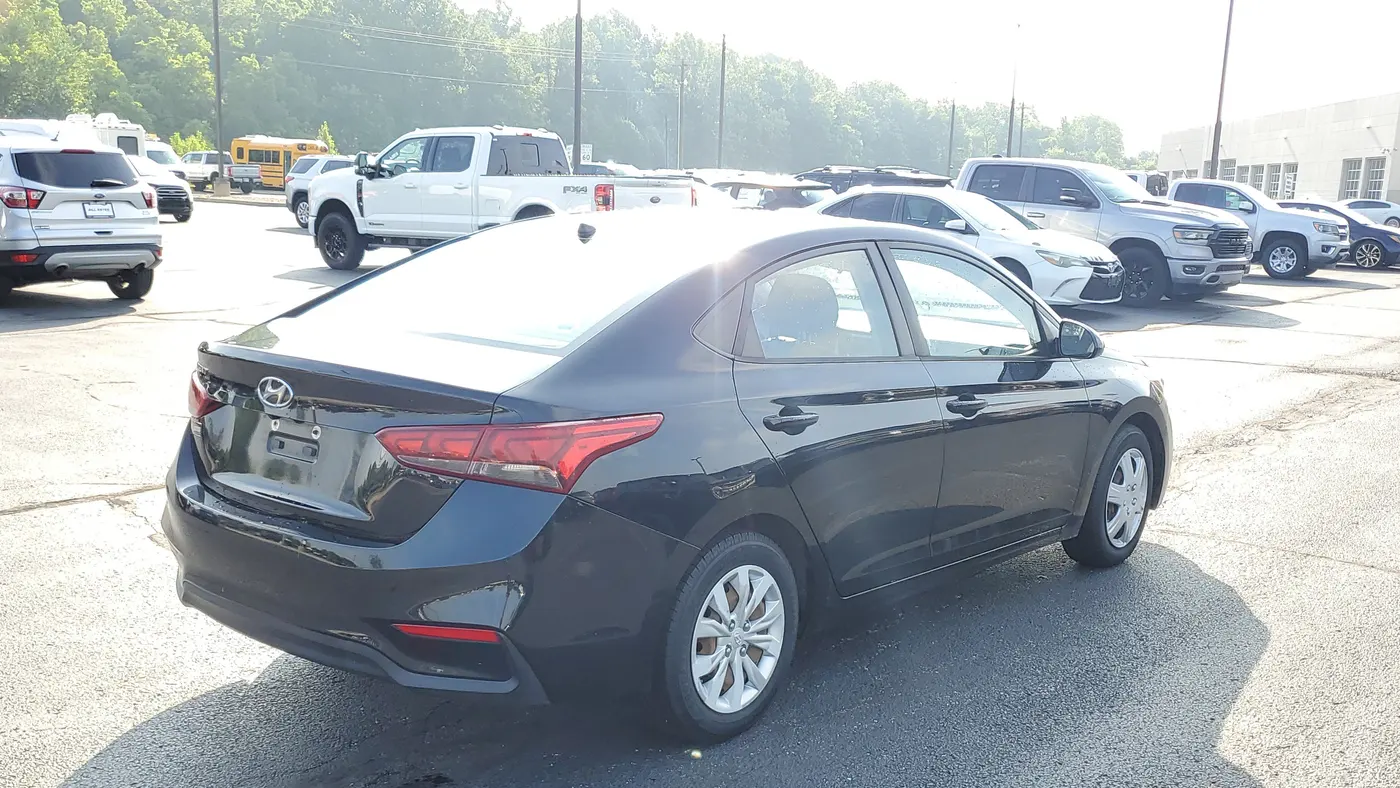 2020 Hyundai ACCENT SE