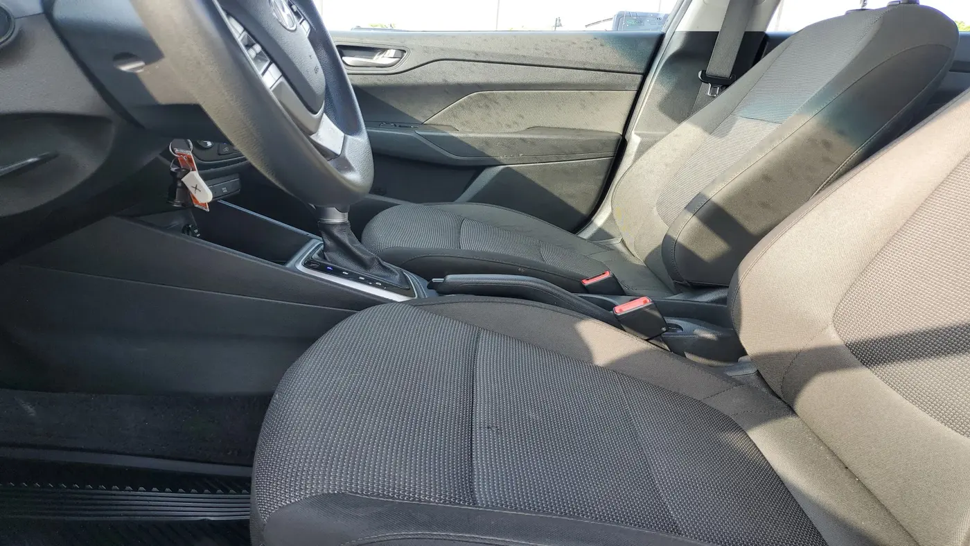 2020 Hyundai ACCENT SE