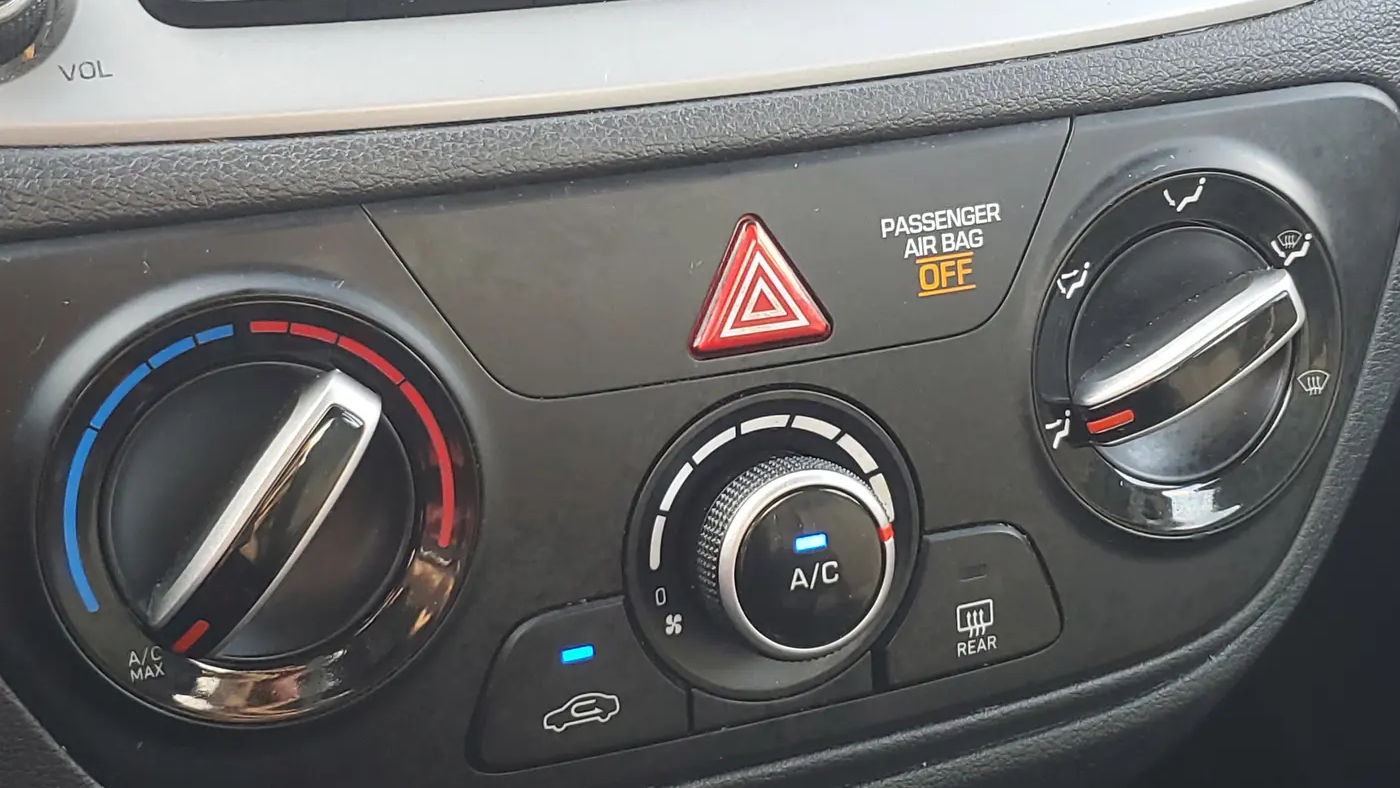 2020 Hyundai ACCENT SE