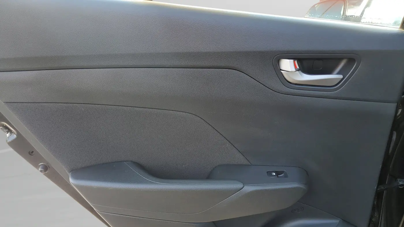 2020 Hyundai ACCENT SE