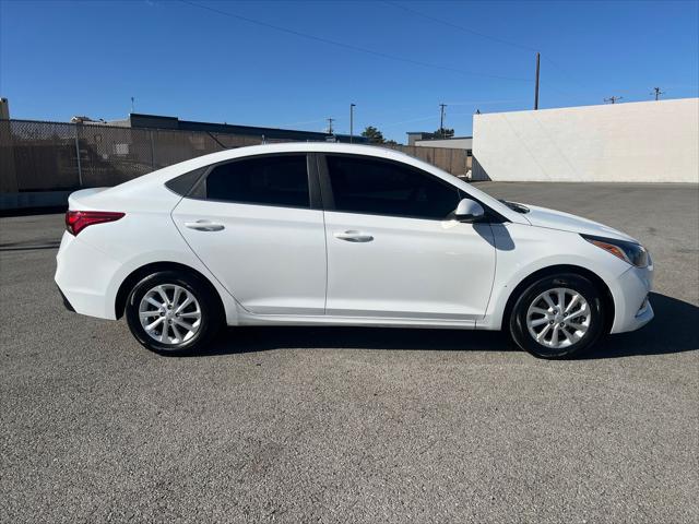 2022 Hyundai Accent - $17,527