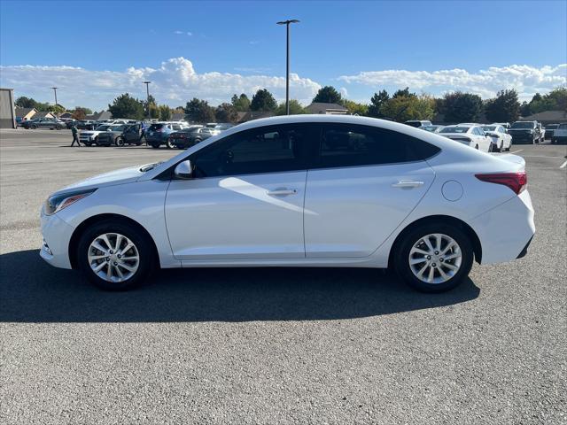 2022 Hyundai Accent - $17,527