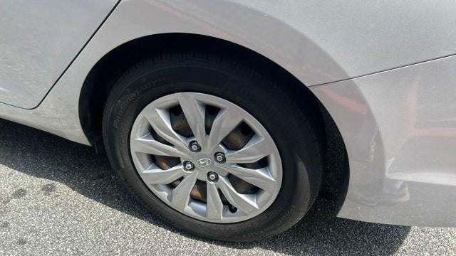 2022 Hyundai ACCENT SE