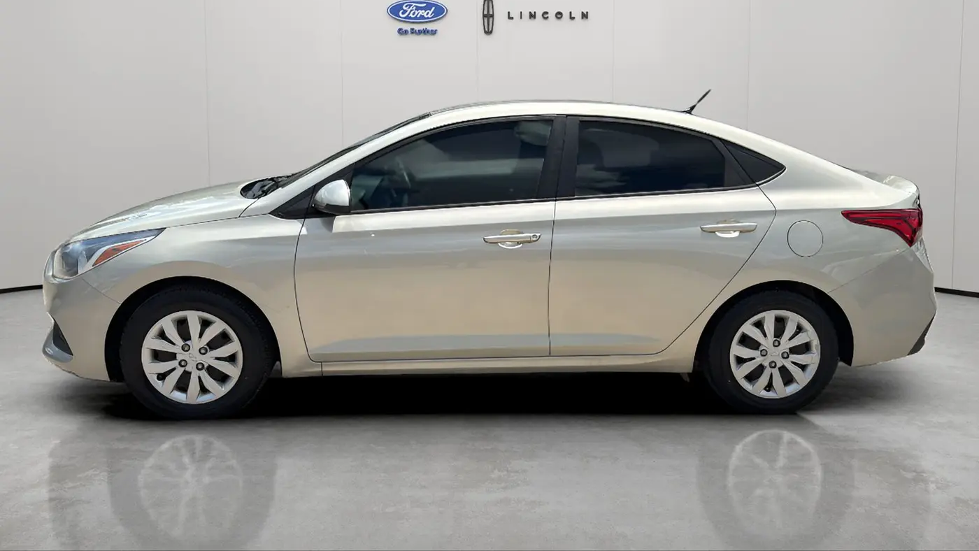 2020 Hyundai ACCENT SE