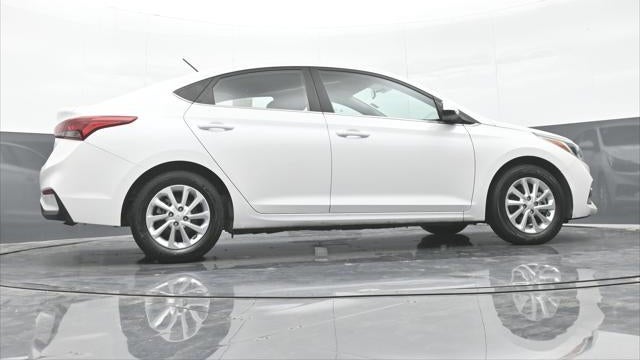 2022 Hyundai ACCENT SE