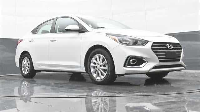 2022 Hyundai ACCENT SE