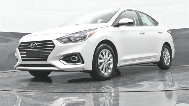2022 Hyundai ACCENT SE