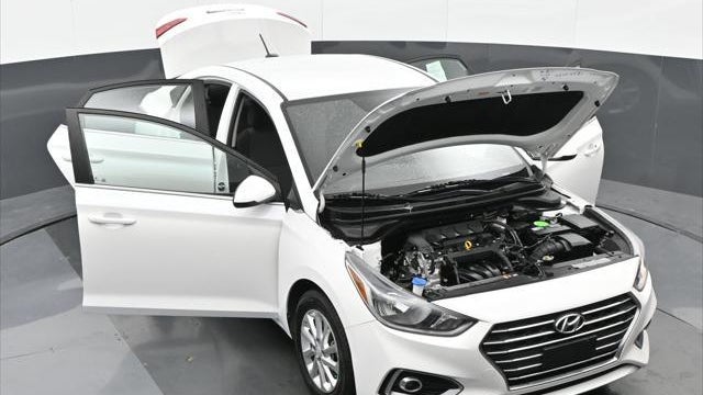 2022 Hyundai ACCENT SE