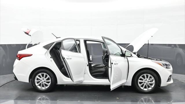 2022 Hyundai ACCENT SE