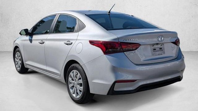 2022 Hyundai ACCENT SE