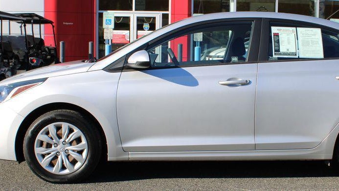 2020 Hyundai ACCENT SE