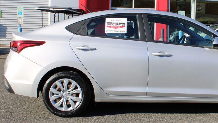 2020 Hyundai ACCENT SE