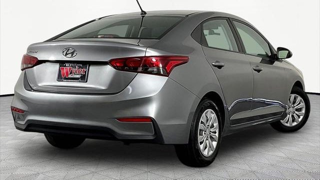 2021 Hyundai ACCENT SE