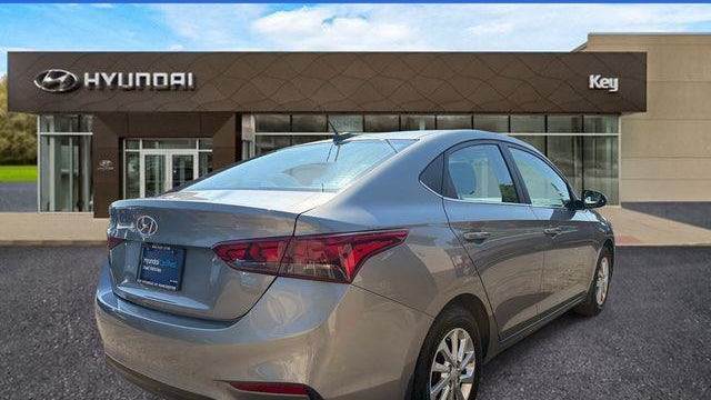 2022 Hyundai ACCENT SE
