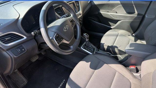 2022 Hyundai ACCENT SE