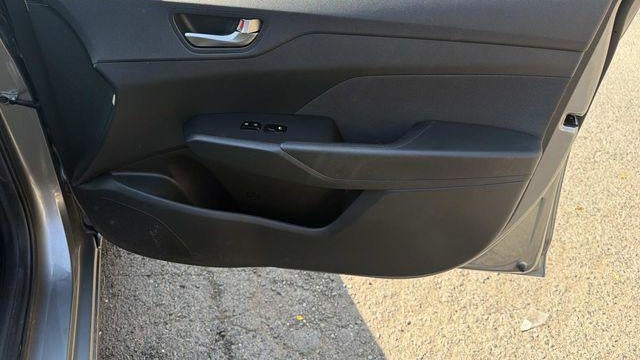 2022 Hyundai ACCENT SE