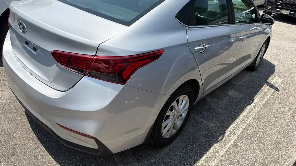 2022 Hyundai ACCENT SE