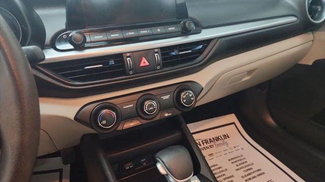 2023 Kia Forte LXS