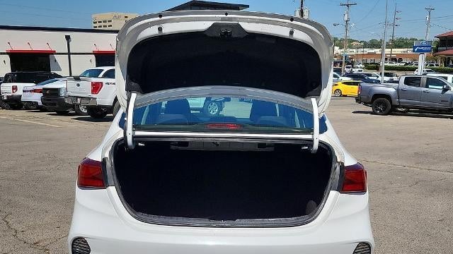 2023 Kia Forte LX